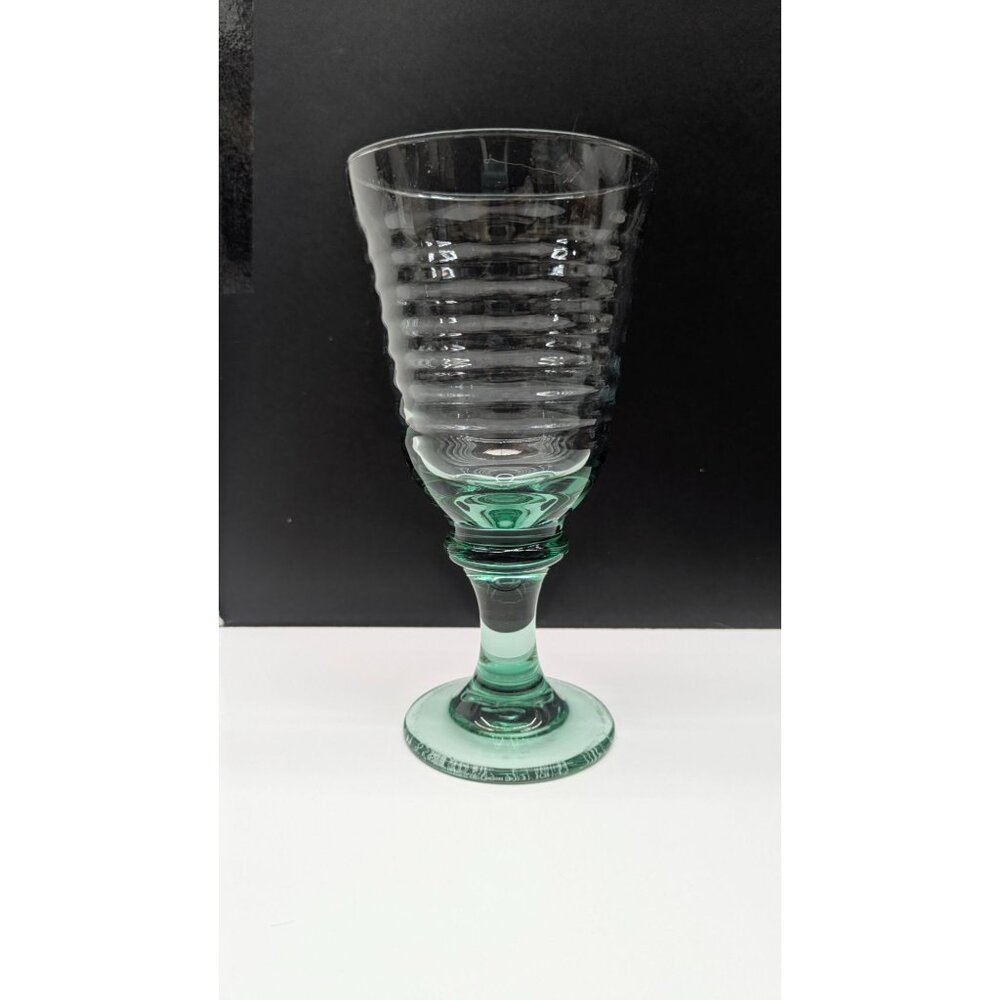 LIBBEY Vintage 90s Sirrus Spanish Green Glass Water Ice Tea Goblet 7.5" Ribbed
